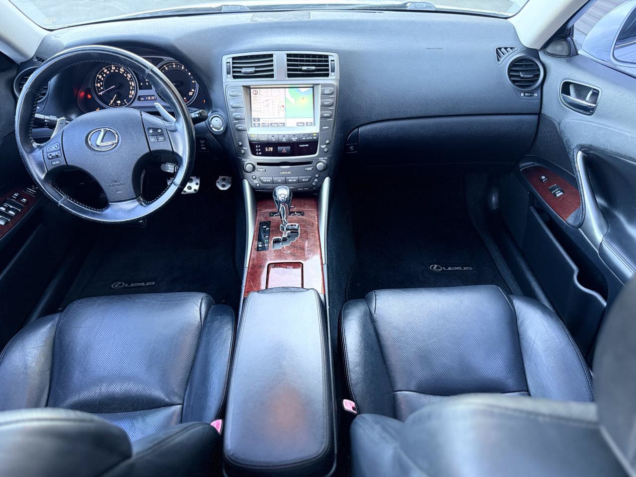 Used 2008 Lexus IS 350 w/ X Pkg w/ Sunroof RWD image 13