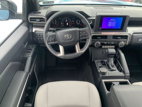 New 2026 Toyota 4Runner SR5 image 17