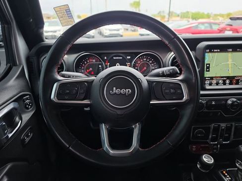 Used 2022 Jeep Gladiator Rubicon image 25