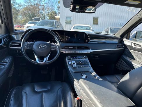 Used 2020 Hyundai Palisade Limited image 12