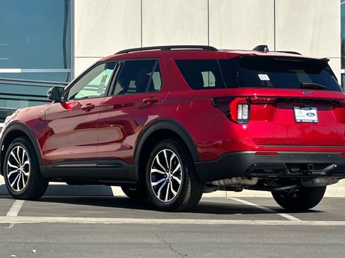 New 2026 Ford Explorer ST-Line w/ Premium Package image 5