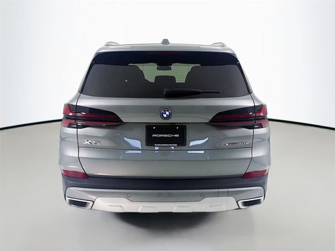 Used 2025 BMW X5 xDrive50e image 24