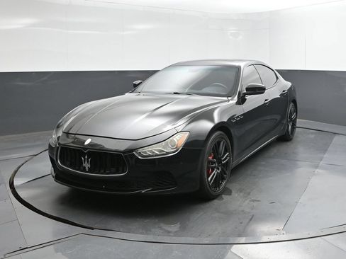 Used 2017 Maserati Ghibli S RWD image 34