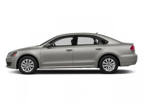 Used 2014 Volkswagen Passat TDI SEL Premium image 3