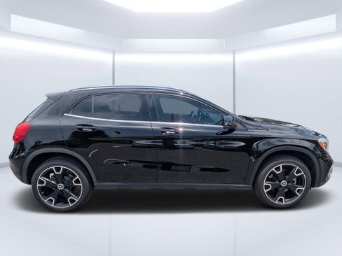Used 2018 Mercedes-Benz GLA 250 image 2
