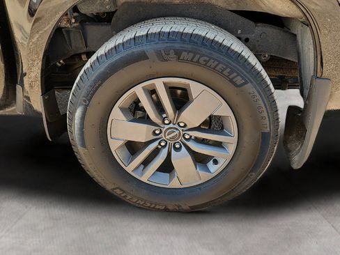 Used 2026 Nissan Frontier SV RWD image 24