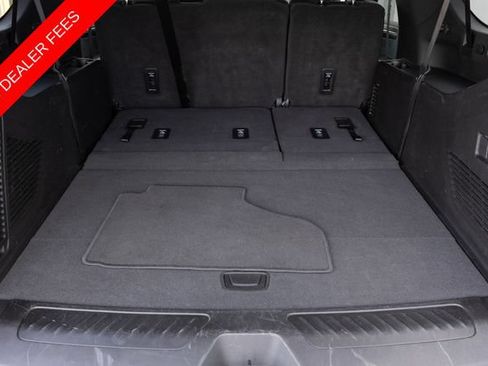 Used 2025 Chevrolet Suburban LT AWD/4WD image 28