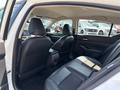 Used 2024 Nissan Altima 2.5 SR AWD/4WD image 15