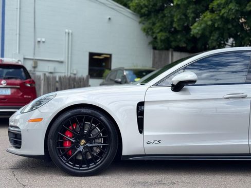 Used 2019 Porsche Panamera GTS AWD/4WD image 11