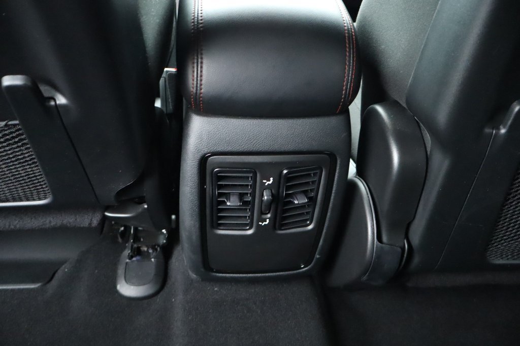 Used 2025 Dodge Durango GT w/ Blacktop Package RWD image 33