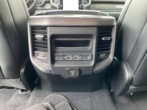Used 2026 RAM 1500 Laramie AWD/4WD image 33