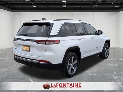 Used 2022 Jeep Grand Cherokee Limited 4xe AWD/4WD image 5