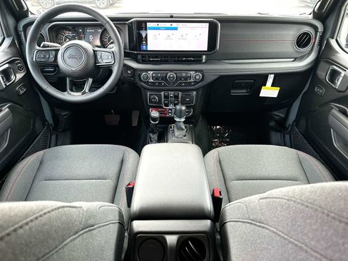 New 2026 Jeep Gladiator Rubicon image 25