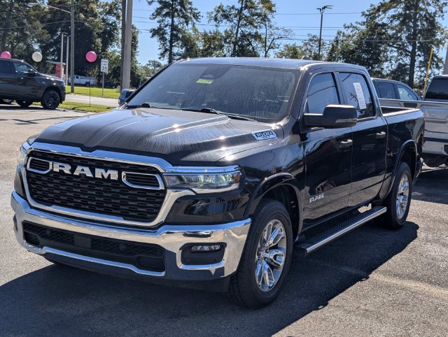 Used 2025 RAM 1500 Big Horn RWD image 3