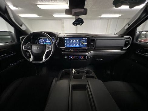 Certified 2024 Chevrolet Silverado 1500 RST w/ Z71 Off-Road Package image 20