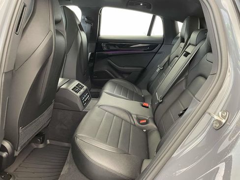 Certified 2025 Porsche Panamera 4 AWD/4WD image 18