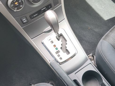 Used 2012 Toyota Corolla S FWD image 22