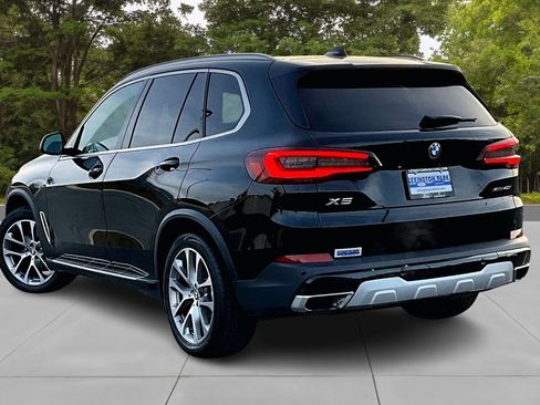Used 2022 BMW X5 xDrive40i image 4