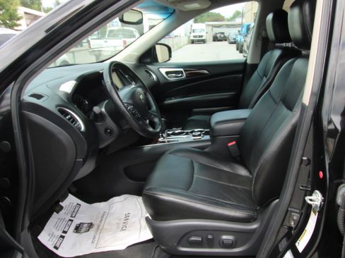 Used 2014 Nissan Pathfinder Platinum AWD/4WD image 9