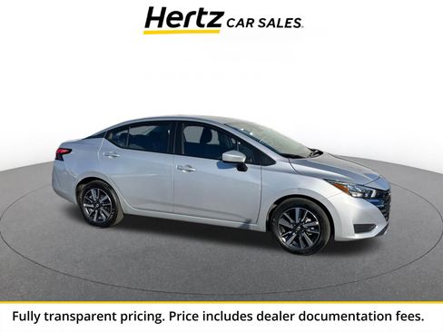 Used 2025 Nissan Versa SV FWD image 1