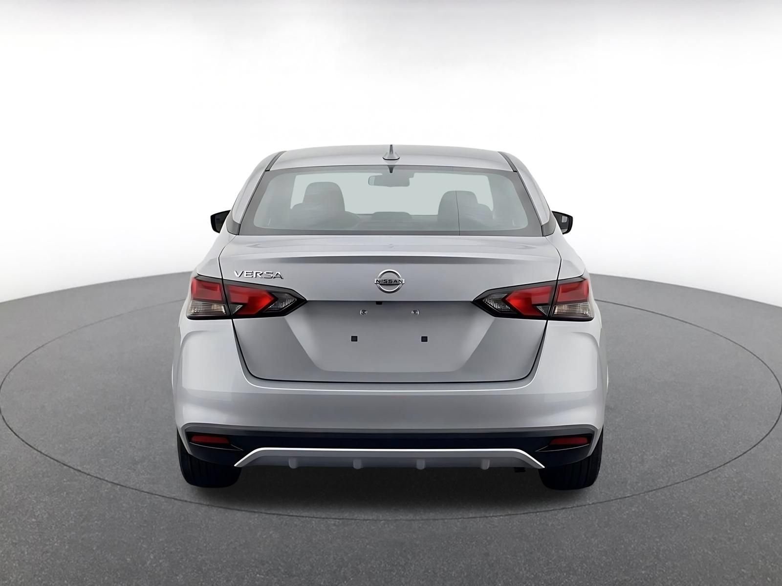 Used 2025 Nissan Versa SV FWD image 7