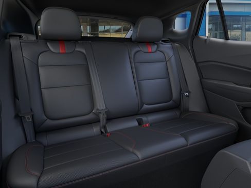 New 2026 Chevrolet Trax RS w/ Driver Confidence Package FWD image 18