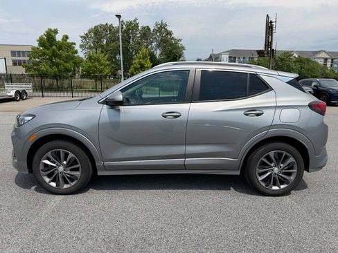 Used 2023 Buick Encore GX Select w/ Sport Touring Package AWD/4WD image 4