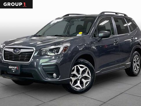 Used 2021 Subaru Forester Premium AWD/4WD image 1