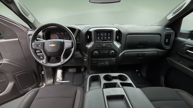 Used 2025 Chevrolet Silverado 2500 Custom w/ Custom Value Package AWD/4WD image 17