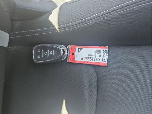 Used 2019 Chevrolet Camaro SS image 21