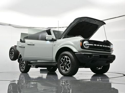 Certified 2024 Ford Bronco Outer Banks image 47