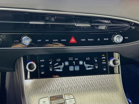 New 2026 Genesis GV70 2.5T Sport Prestige AWD/4WD image 14