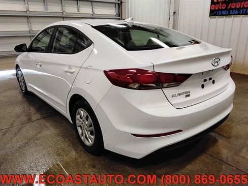 Used 2018 Hyundai Elantra SE w/ SE Connectivity Package 04 image 6