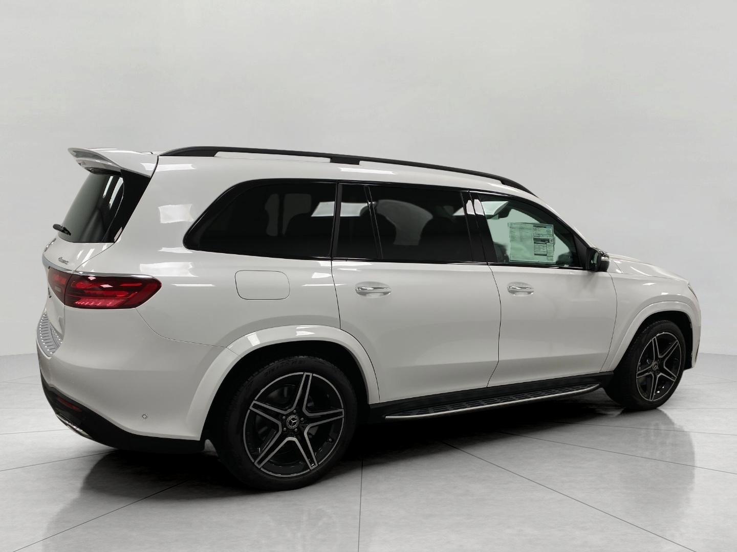 New 2026 Mercedes-Benz GLS 450 4MATIC image 2