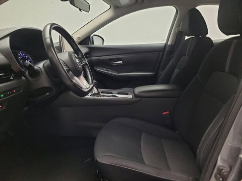 Used 2022 Nissan Sentra SV FWD image 17
