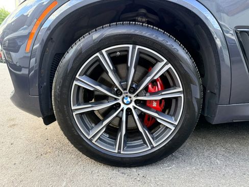 Used 2021 BMW X5 xDrive40i w/ M Sport Package AWD/4WD image 9