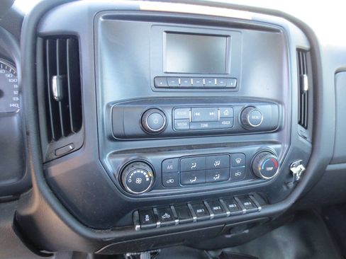Used 2016 Chevrolet Silverado 2500 W/T AWD/4WD image 15