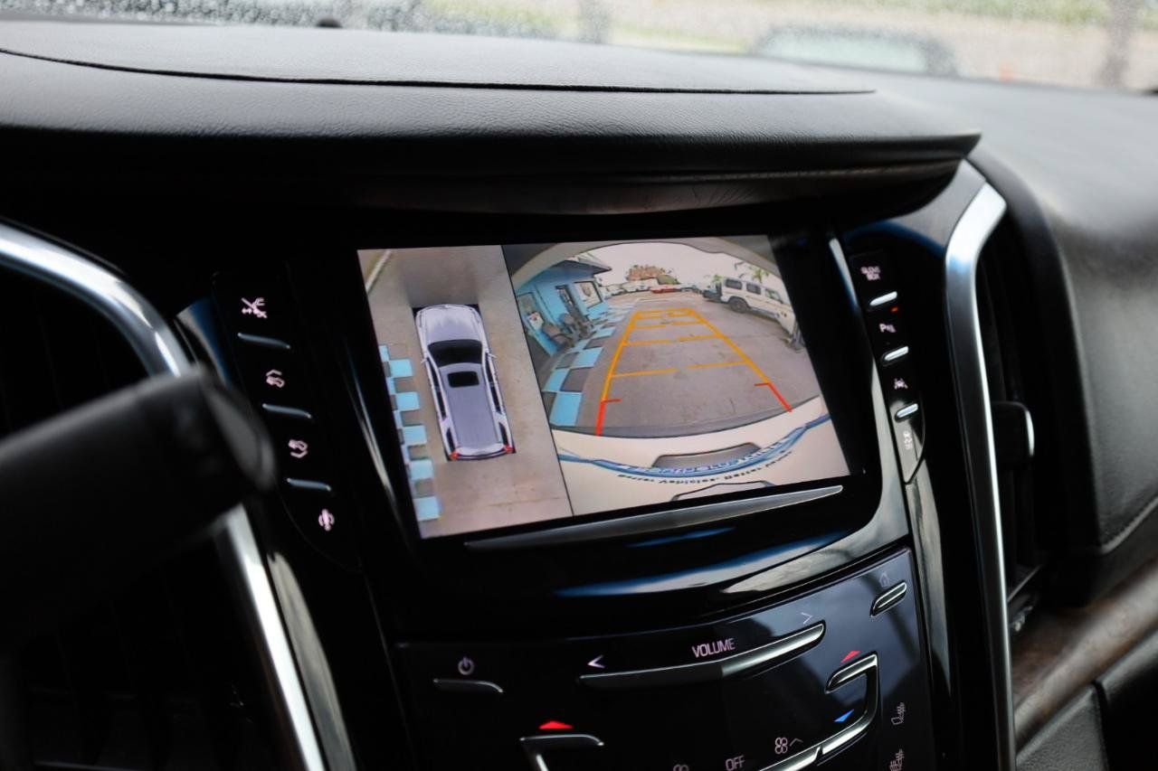 Used 2016 Cadillac Escalade Premium AWD/4WD image 12