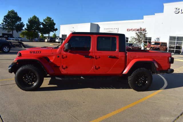 Used 2024 Jeep Gladiator Sport AWD/4WD image 9