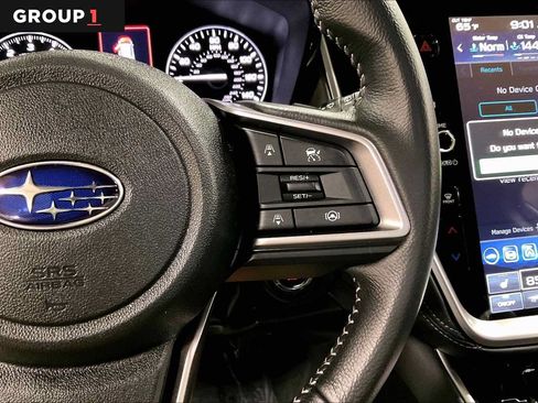 Used 2025 Subaru Outback Premium AWD/4WD image 24