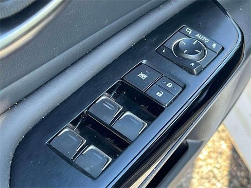 Used 2023 Lexus ES 350 w/ Premium Package image 18