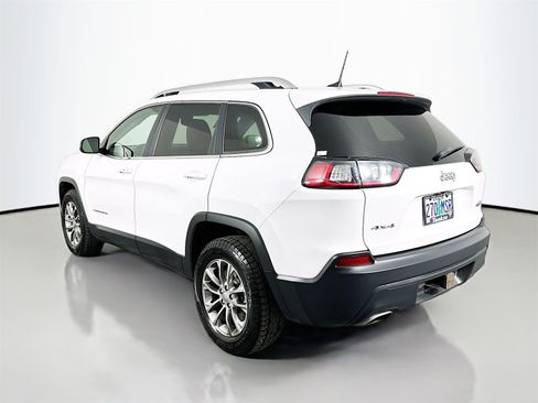 Used 2019 Jeep Cherokee Latitude Plus w/ Comfort/Convenience Group image 5