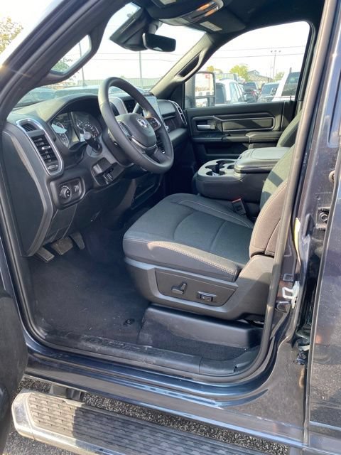 Used 2026 RAM 2500 Big Horn AWD/4WD image 15