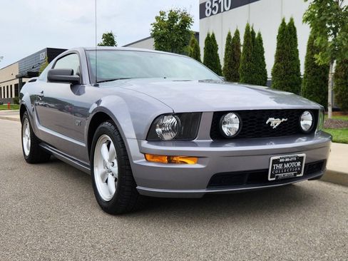 Used 2007 Ford Mustang GT Premium RWD image 17
