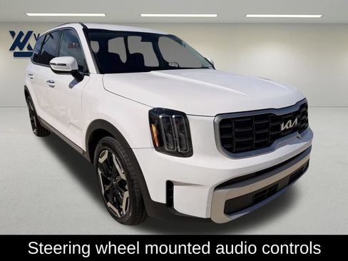 Used 2025 Kia Telluride S AWD/4WD image 5