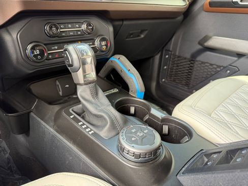 Used 2023 Ford Bronco Outer Banks AWD/4WD image 27
