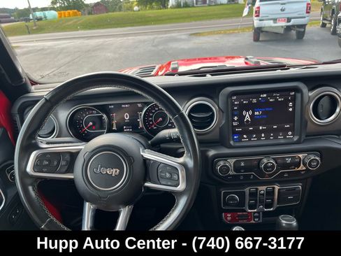 Used 2021 Jeep Gladiator Rubicon w/ Uconnect 4C Nav & Sound Group AWD/4WD image 14