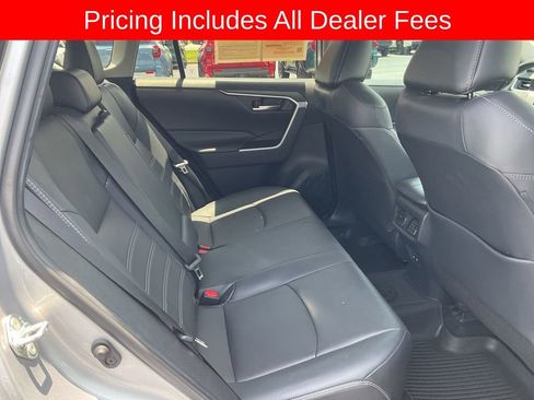 Used 2019 Toyota RAV4 XLE Premium w/ Cold Weather Package FWD image 20