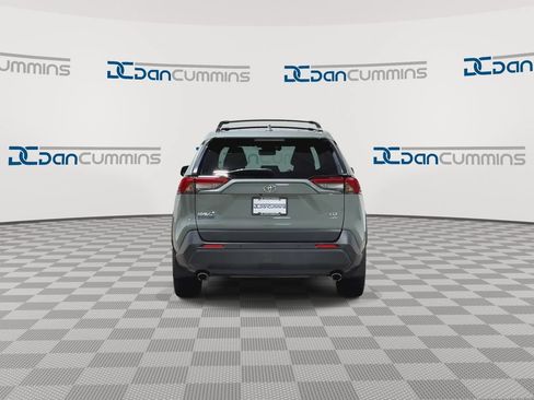 Used 2019 Toyota RAV4 XLE Premium w/ Advanced Technology Package AWD/4WD image 7