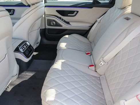 New 2026 Mercedes-Benz S 580e 4MATIC Sedan image 20